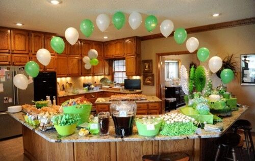 graduation party decorations at home