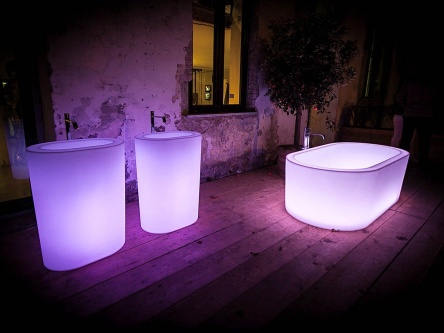 unique lighting bathtub