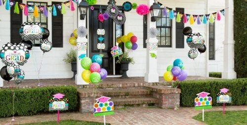 outdoor graduation party decorations & ideas