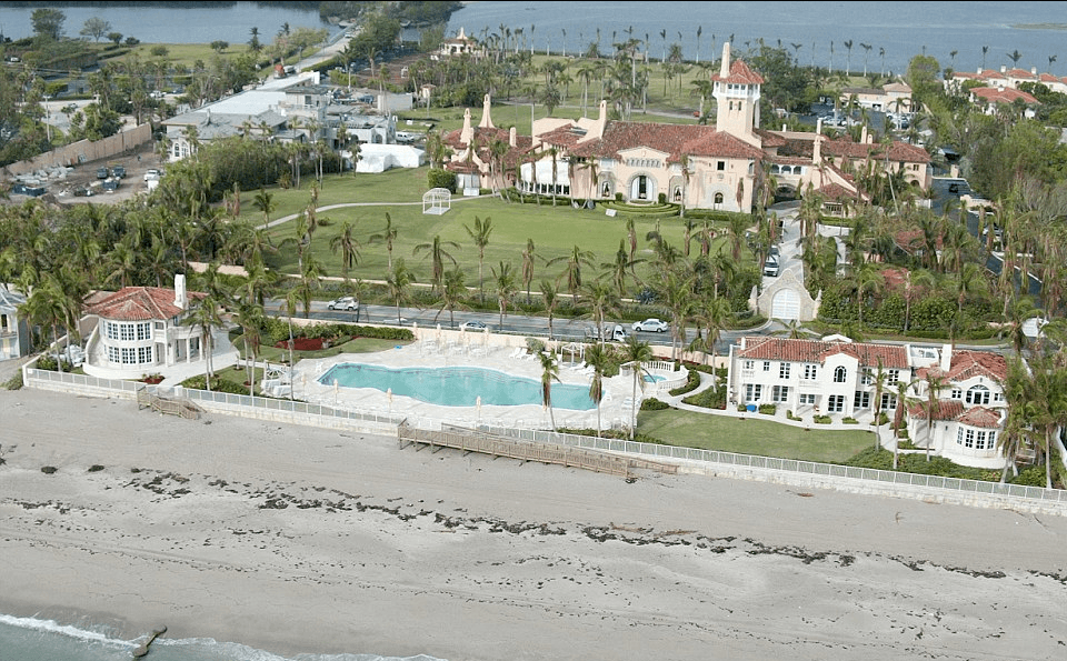 Trump's property in Florida - Donald trump's house