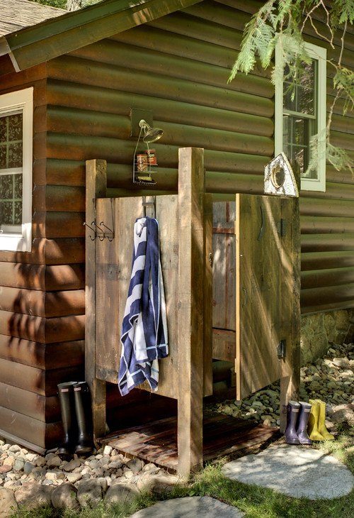 Distinctive outdoor showers