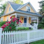 picket fences ideas - wood and vinyl