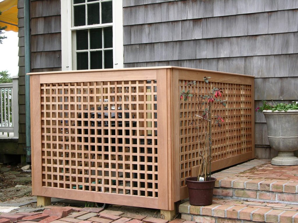 Lattice-Fence-Designs