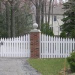 fence_designs_picket_fence