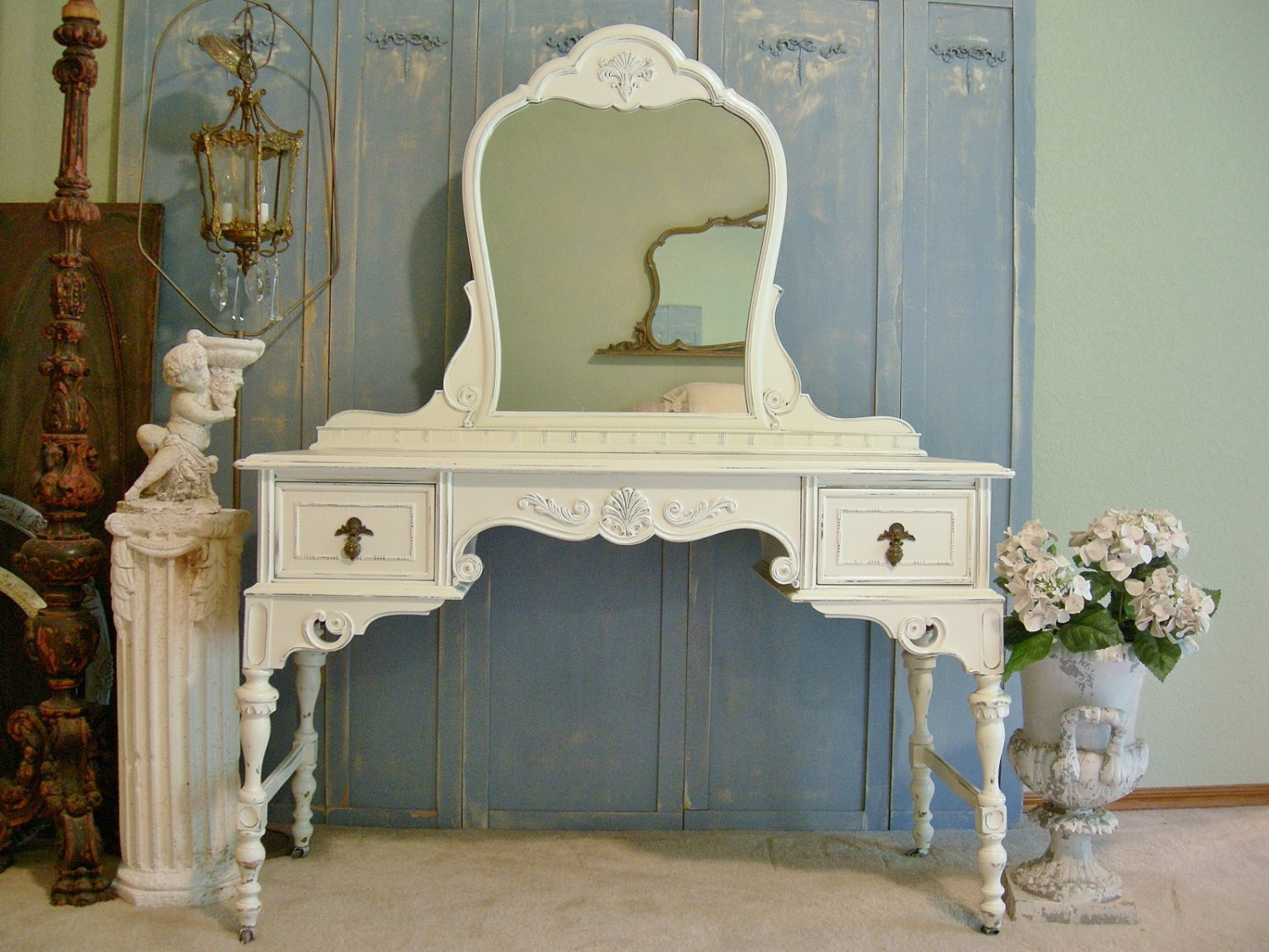 popular-shabby-chic-bedroom-furniture-design-ideas-image-of-vanities