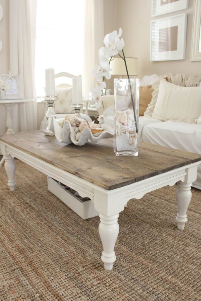 Coffee table decor and stylish ideas