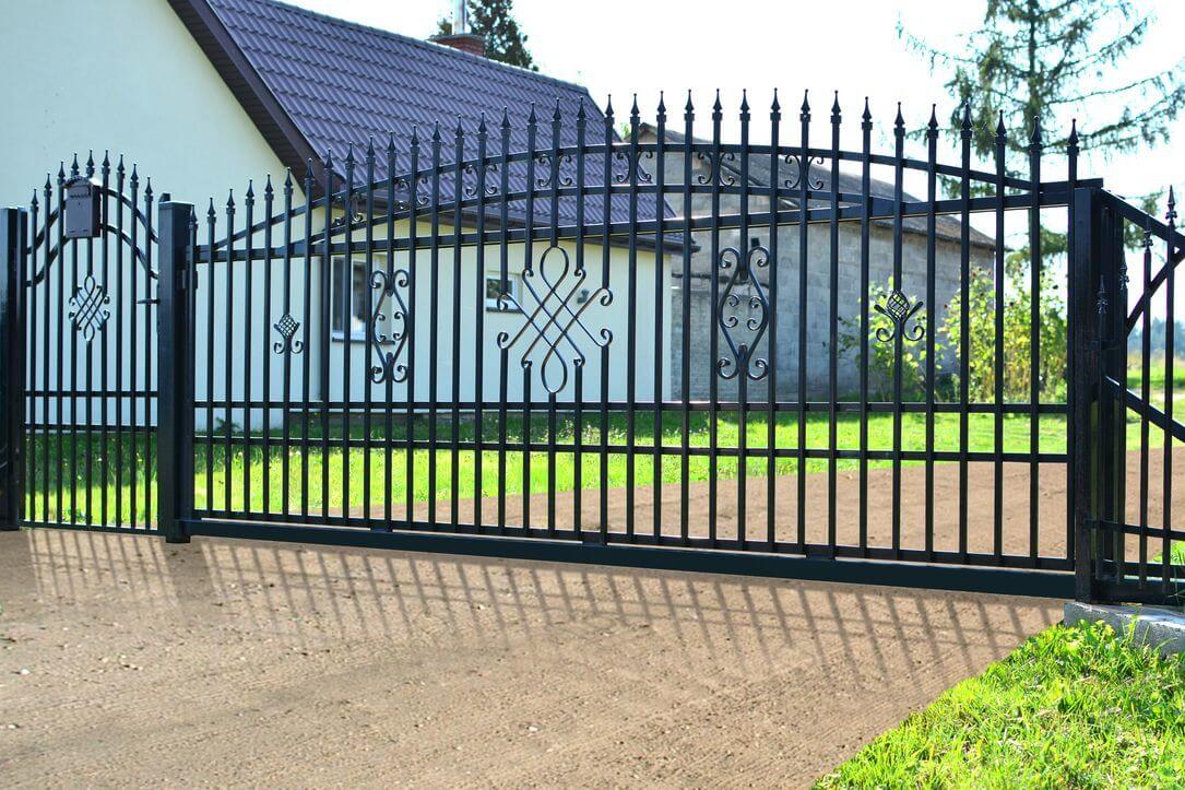 Privacy Fence Ideas-affordable metal fence