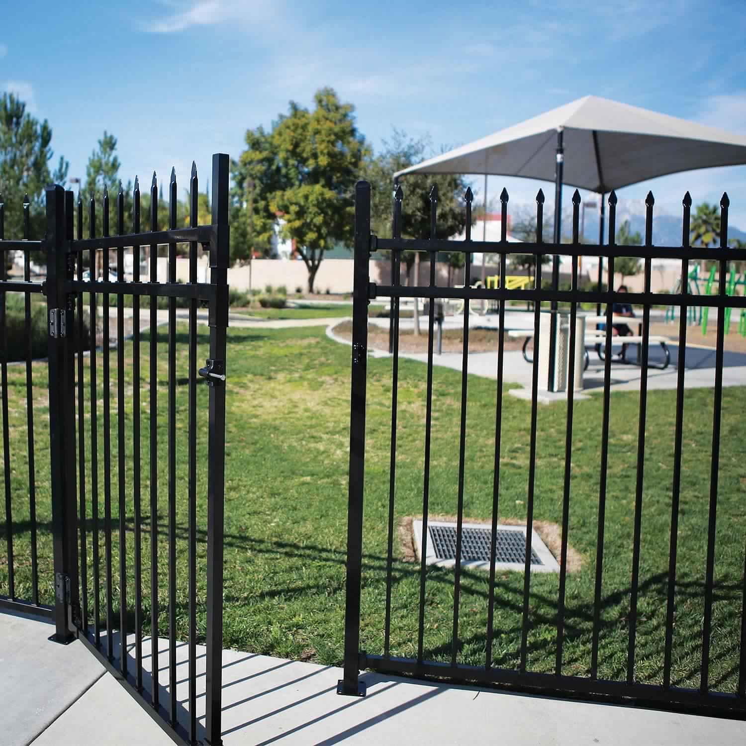 Privacy Fence Ideas-garden fence gate